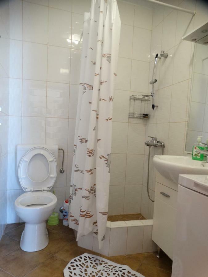 Green Line Guesthouse Бар Экстерьер фото