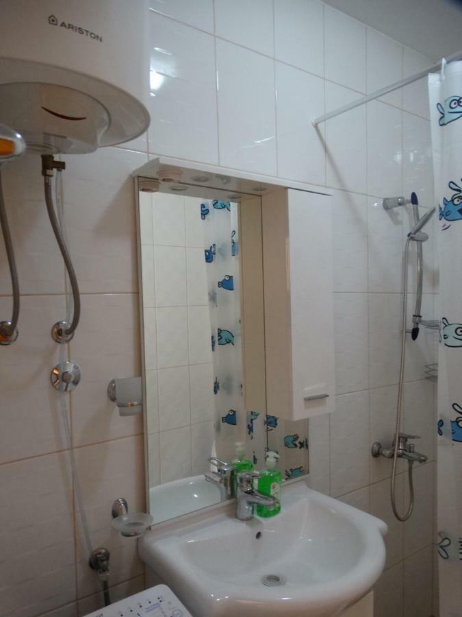 Green Line Guesthouse Бар Экстерьер фото
